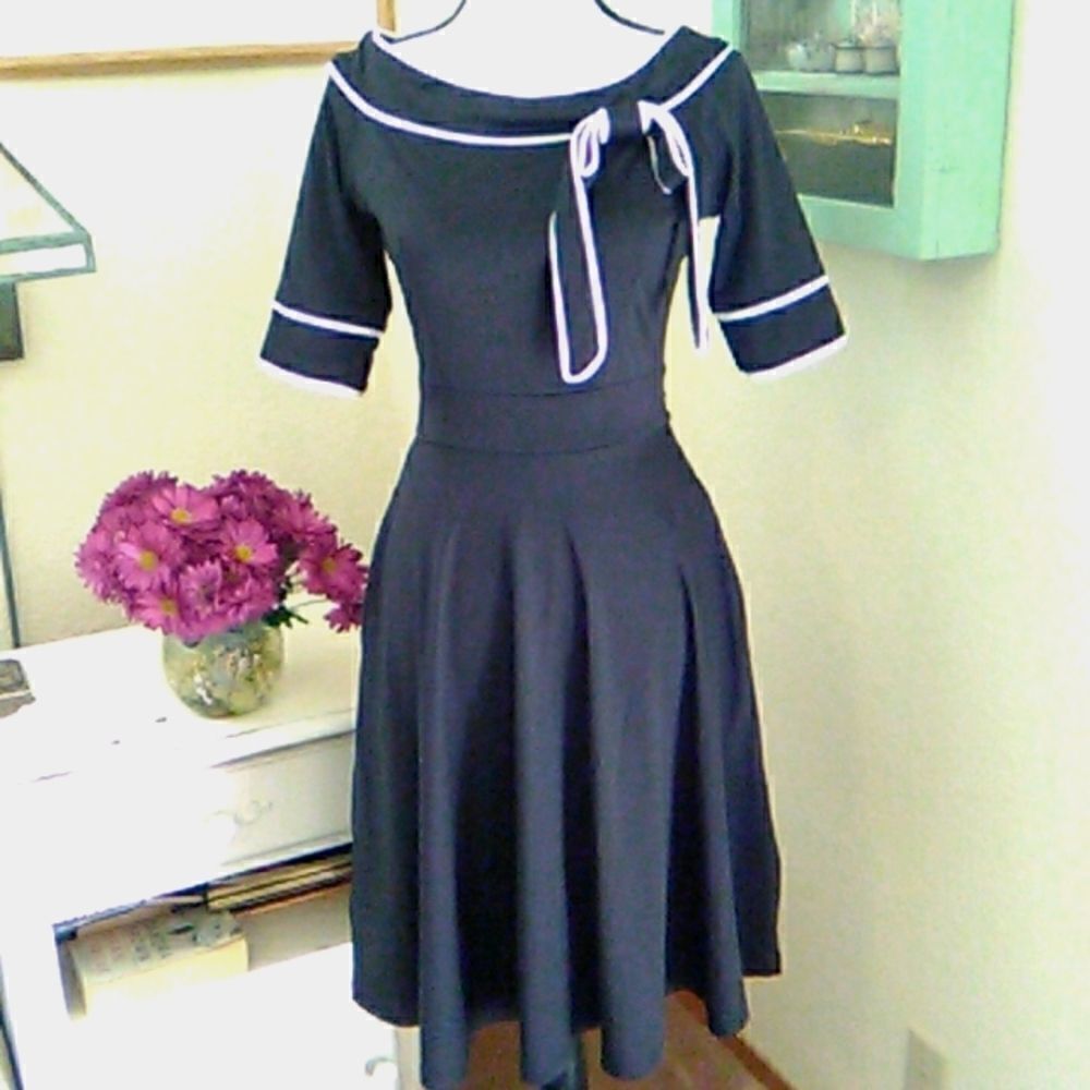 Helyo Fashion Retro Inspired Dress